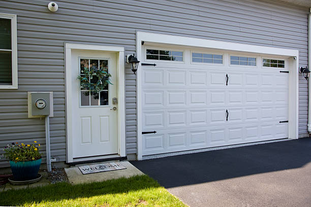 24/7 Emergency Garage Door Panel Replacement experts in Hemby Bridge, NC